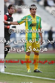1186968, Tehran, Iran, لیگ برتر فوتبال ایران، Persian Gulf Cup، Week 30، Second Leg، Rah Ahan 1 v 0 Esteghlal on 2011/04/14 at Azadi Stadium