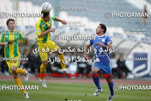 1187022, Tehran, Iran, لیگ برتر فوتبال ایران، Persian Gulf Cup، Week 30، Second Leg، Rah Ahan 1 v 0 Esteghlal on 2011/04/14 at Azadi Stadium