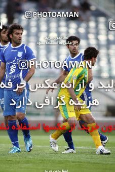 1187050, Tehran, Iran, لیگ برتر فوتبال ایران، Persian Gulf Cup، Week 30، Second Leg، Rah Ahan 1 v 0 Esteghlal on 2011/04/14 at Azadi Stadium