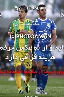 1186958, Tehran, Iran, لیگ برتر فوتبال ایران، Persian Gulf Cup، Week 30، Second Leg، Rah Ahan 1 v 0 Esteghlal on 2011/04/14 at Azadi Stadium