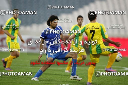 1187037, Tehran, Iran, لیگ برتر فوتبال ایران، Persian Gulf Cup، Week 30، Second Leg، Rah Ahan 1 v 0 Esteghlal on 2011/04/14 at Azadi Stadium