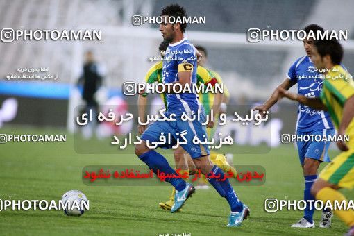 1186965, Tehran, Iran, لیگ برتر فوتبال ایران، Persian Gulf Cup، Week 30، Second Leg، Rah Ahan 1 v 0 Esteghlal on 2011/04/14 at Azadi Stadium
