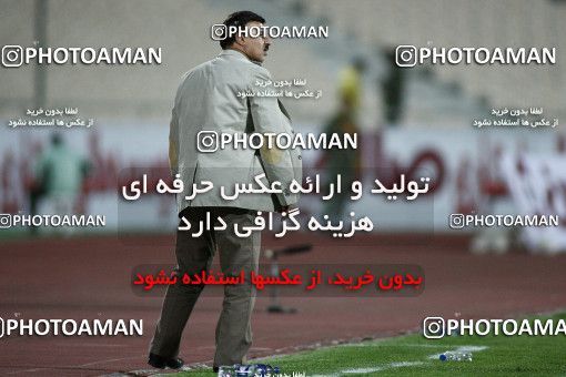 1186971, Tehran, Iran, لیگ برتر فوتبال ایران، Persian Gulf Cup، Week 30، Second Leg، Rah Ahan 1 v 0 Esteghlal on 2011/04/14 at Azadi Stadium