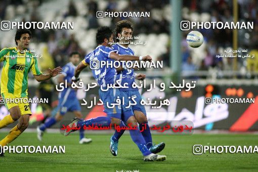 1186930, Tehran, Iran, لیگ برتر فوتبال ایران، Persian Gulf Cup، Week 30، Second Leg، Rah Ahan 1 v 0 Esteghlal on 2011/04/14 at Azadi Stadium