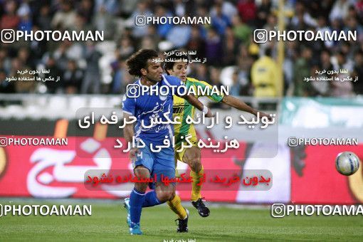 1186990, Tehran, Iran, لیگ برتر فوتبال ایران، Persian Gulf Cup، Week 30، Second Leg، Rah Ahan 1 v 0 Esteghlal on 2011/04/14 at Azadi Stadium
