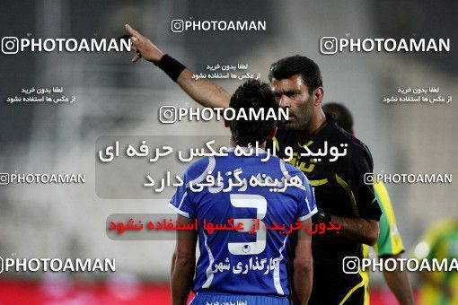 1186936, Tehran, Iran, لیگ برتر فوتبال ایران، Persian Gulf Cup، Week 30، Second Leg، Rah Ahan 1 v 0 Esteghlal on 2011/04/14 at Azadi Stadium