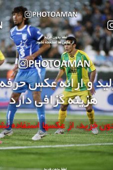 1186947, Tehran, Iran, لیگ برتر فوتبال ایران، Persian Gulf Cup، Week 30، Second Leg، Rah Ahan 1 v 0 Esteghlal on 2011/04/14 at Azadi Stadium