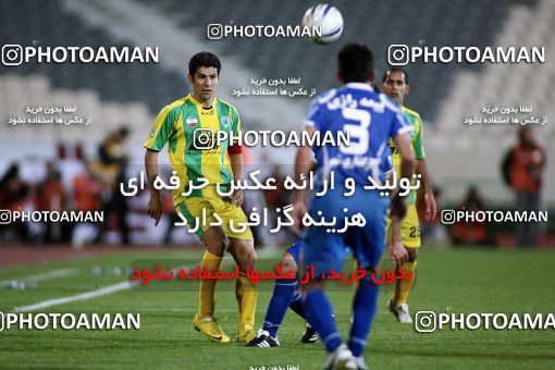 1187028, Tehran, Iran, لیگ برتر فوتبال ایران، Persian Gulf Cup، Week 30، Second Leg، Rah Ahan 1 v 0 Esteghlal on 2011/04/14 at Azadi Stadium