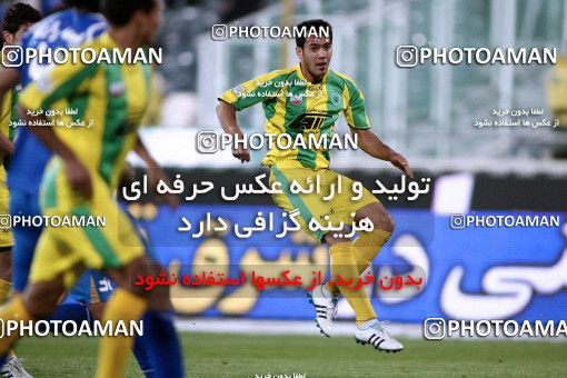 1187029, Tehran, Iran, لیگ برتر فوتبال ایران، Persian Gulf Cup، Week 30، Second Leg، Rah Ahan 1 v 0 Esteghlal on 2011/04/14 at Azadi Stadium