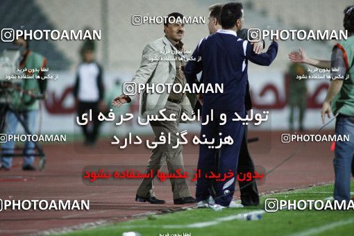1187017, Tehran, Iran, لیگ برتر فوتبال ایران، Persian Gulf Cup، Week 30، Second Leg، Rah Ahan 1 v 0 Esteghlal on 2011/04/14 at Azadi Stadium
