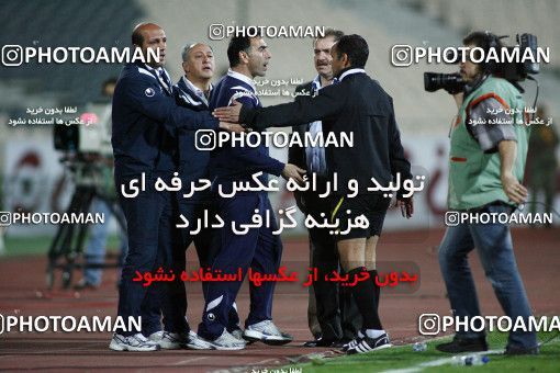 1186957, Tehran, Iran, لیگ برتر فوتبال ایران، Persian Gulf Cup، Week 30، Second Leg، Rah Ahan 1 v 0 Esteghlal on 2011/04/14 at Azadi Stadium