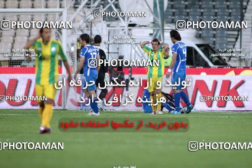 1186376, Tehran, Iran, لیگ برتر فوتبال ایران، Persian Gulf Cup، Week 30، Second Leg، Rah Ahan 1 v 0 Esteghlal on 2011/04/14 at Azadi Stadium