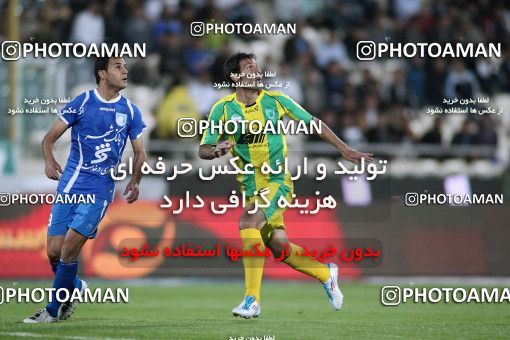 1186349, Tehran, Iran, لیگ برتر فوتبال ایران، Persian Gulf Cup، Week 30، Second Leg، Rah Ahan 1 v 0 Esteghlal on 2011/04/14 at Azadi Stadium