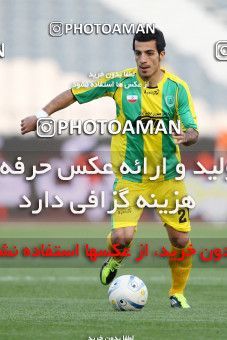 1187409, Tehran, Iran, لیگ برتر فوتبال ایران، Persian Gulf Cup، Week 30، Second Leg، Rah Ahan 1 v 0 Esteghlal on 2011/04/14 at Azadi Stadium