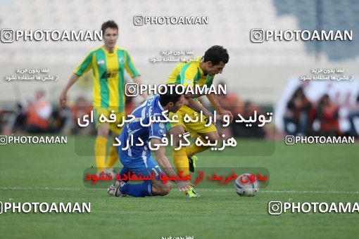 1187244, Tehran, Iran, لیگ برتر فوتبال ایران، Persian Gulf Cup، Week 30، Second Leg، Rah Ahan 1 v 0 Esteghlal on 2011/04/14 at Azadi Stadium