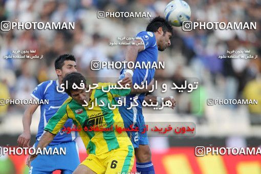 1187333, Tehran, Iran, لیگ برتر فوتبال ایران، Persian Gulf Cup، Week 30، Second Leg، Rah Ahan 1 v 0 Esteghlal on 2011/04/14 at Azadi Stadium