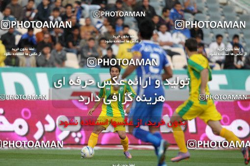 1187242, Tehran, Iran, لیگ برتر فوتبال ایران، Persian Gulf Cup، Week 30، Second Leg، Rah Ahan 1 v 0 Esteghlal on 2011/04/14 at Azadi Stadium