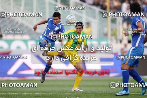 1187289, Tehran, Iran, لیگ برتر فوتبال ایران، Persian Gulf Cup، Week 30، Second Leg، Rah Ahan 1 v 0 Esteghlal on 2011/04/14 at Azadi Stadium
