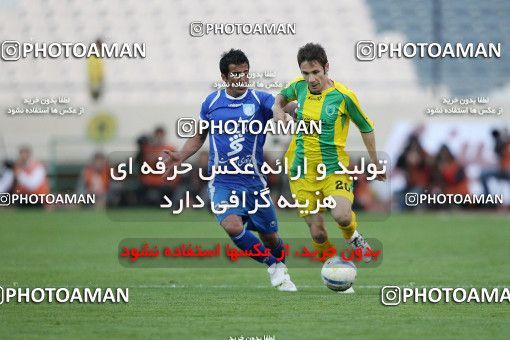 1187313, Tehran, Iran, لیگ برتر فوتبال ایران، Persian Gulf Cup، Week 30، Second Leg، Rah Ahan 1 v 0 Esteghlal on 2011/04/14 at Azadi Stadium