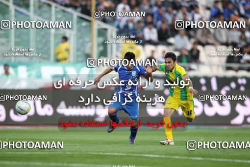 1187427, Tehran, Iran, لیگ برتر فوتبال ایران، Persian Gulf Cup، Week 30، Second Leg، Rah Ahan 1 v 0 Esteghlal on 2011/04/14 at Azadi Stadium