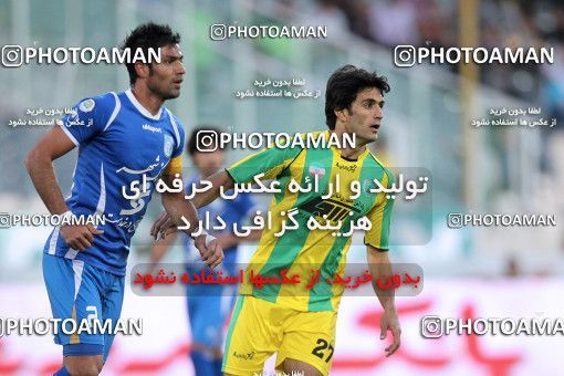 1187232, Tehran, Iran, لیگ برتر فوتبال ایران، Persian Gulf Cup، Week 30، Second Leg، Rah Ahan 1 v 0 Esteghlal on 2011/04/14 at Azadi Stadium
