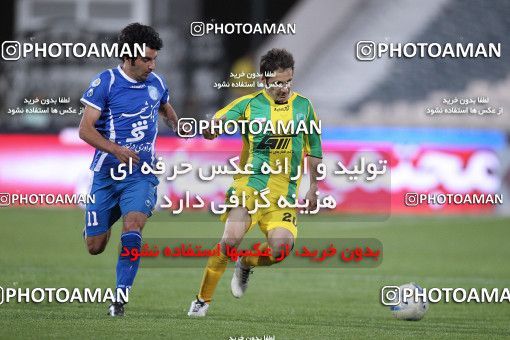 1187282, Tehran, Iran, لیگ برتر فوتبال ایران، Persian Gulf Cup، Week 30، Second Leg، Rah Ahan 1 v 0 Esteghlal on 2011/04/14 at Azadi Stadium