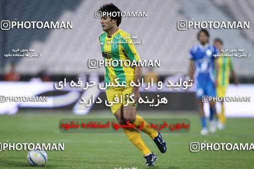 1187439, Tehran, Iran, لیگ برتر فوتبال ایران، Persian Gulf Cup، Week 30، Second Leg، Rah Ahan 1 v 0 Esteghlal on 2011/04/14 at Azadi Stadium