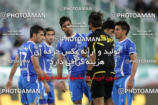 1187396, Tehran, Iran, لیگ برتر فوتبال ایران، Persian Gulf Cup، Week 30، Second Leg، Rah Ahan 1 v 0 Esteghlal on 2011/04/14 at Azadi Stadium