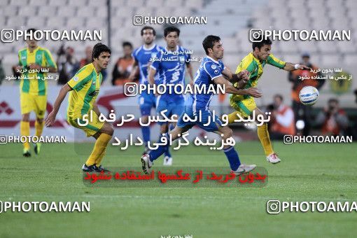 1187297, Tehran, Iran, لیگ برتر فوتبال ایران، Persian Gulf Cup، Week 30، Second Leg، Rah Ahan 1 v 0 Esteghlal on 2011/04/14 at Azadi Stadium