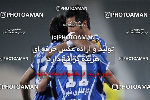 1187387, Tehran, Iran, لیگ برتر فوتبال ایران، Persian Gulf Cup، Week 30، Second Leg، Rah Ahan 1 v 0 Esteghlal on 2011/04/14 at Azadi Stadium