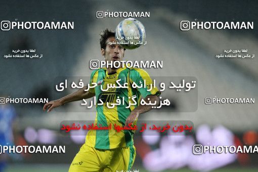 1187366, Tehran, Iran, لیگ برتر فوتبال ایران، Persian Gulf Cup، Week 30، Second Leg، Rah Ahan 1 v 0 Esteghlal on 2011/04/14 at Azadi Stadium