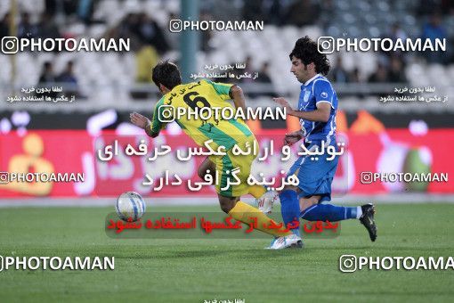 1187435, Tehran, Iran, لیگ برتر فوتبال ایران، Persian Gulf Cup، Week 30، Second Leg، Rah Ahan 1 v 0 Esteghlal on 2011/04/14 at Azadi Stadium