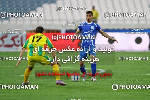 1186523, Tehran, Iran, لیگ برتر فوتبال ایران، Persian Gulf Cup، Week 30، Second Leg، Rah Ahan 1 v 0 Esteghlal on 2011/04/14 at Azadi Stadium