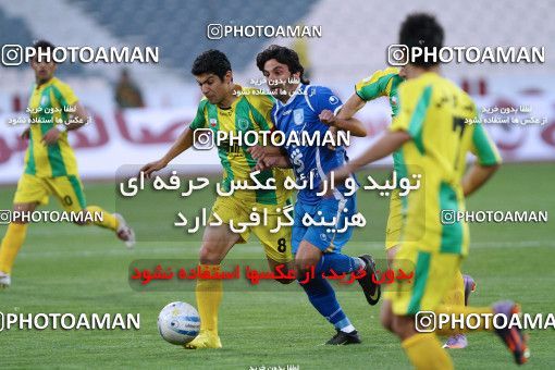 1186500, Tehran, Iran, لیگ برتر فوتبال ایران، Persian Gulf Cup، Week 30، Second Leg، Rah Ahan 1 v 0 Esteghlal on 2011/04/14 at Azadi Stadium