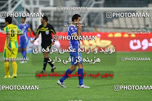 1186511, Tehran, Iran, لیگ برتر فوتبال ایران، Persian Gulf Cup، Week 30، Second Leg، Rah Ahan 1 v 0 Esteghlal on 2011/04/14 at Azadi Stadium