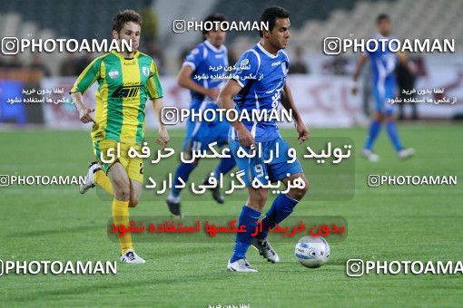 1186514, Tehran, Iran, لیگ برتر فوتبال ایران، Persian Gulf Cup، Week 30، Second Leg، Rah Ahan 1 v 0 Esteghlal on 2011/04/14 at Azadi Stadium