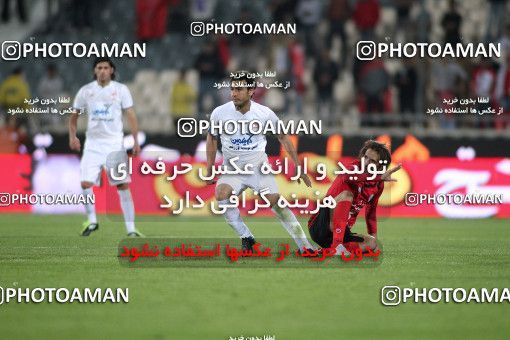 1186843, Tehran, Iran, لیگ برتر فوتبال ایران، Persian Gulf Cup، Week 31، Second Leg، Persepolis 2 v 1 Steel Azin on 2011/04/15 at Azadi Stadium