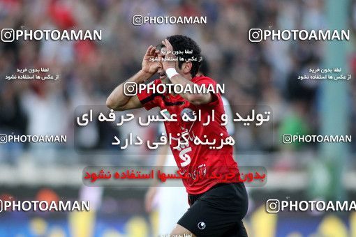 1186790, Tehran, Iran, لیگ برتر فوتبال ایران، Persian Gulf Cup، Week 31، Second Leg، Persepolis 2 v 1 Steel Azin on 2011/04/15 at Azadi Stadium