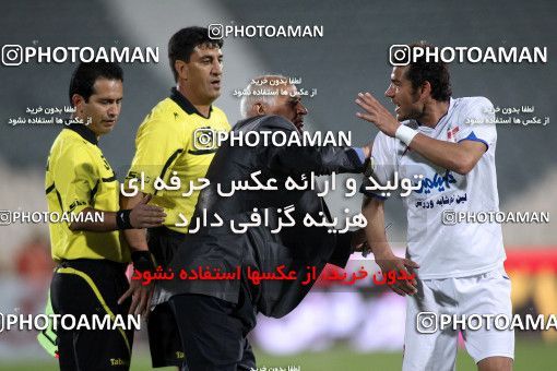 1186778, Tehran, Iran, لیگ برتر فوتبال ایران، Persian Gulf Cup، Week 31، Second Leg، Persepolis 2 v 1 Steel Azin on 2011/04/15 at Azadi Stadium