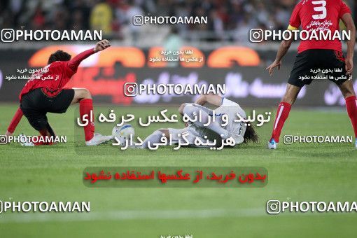 1186807, Tehran, Iran, لیگ برتر فوتبال ایران، Persian Gulf Cup، Week 31، Second Leg، Persepolis 2 v 1 Steel Azin on 2011/04/15 at Azadi Stadium