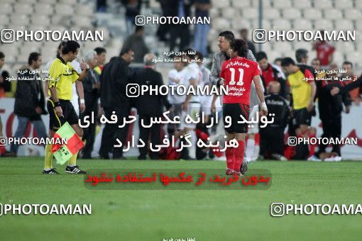 1186721, Tehran, Iran, لیگ برتر فوتبال ایران، Persian Gulf Cup، Week 31، Second Leg، Persepolis 2 v 1 Steel Azin on 2011/04/15 at Azadi Stadium
