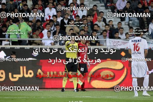 1187997, Tehran, Iran, لیگ برتر فوتبال ایران، Persian Gulf Cup، Week 31، Second Leg، Persepolis 2 v 1 Steel Azin on 2011/04/15 at Azadi Stadium