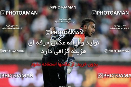 1188043, Tehran, Iran, لیگ برتر فوتبال ایران، Persian Gulf Cup، Week 31، Second Leg، Persepolis 2 v 1 Steel Azin on 2011/04/15 at Azadi Stadium