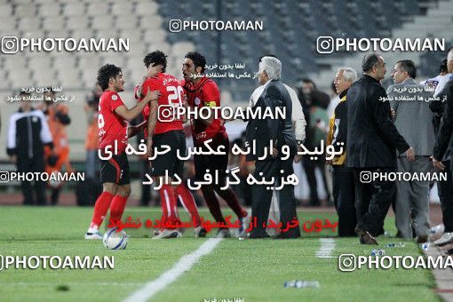 1188025, Tehran, Iran, لیگ برتر فوتبال ایران، Persian Gulf Cup، Week 31، Second Leg، Persepolis 2 v 1 Steel Azin on 2011/04/15 at Azadi Stadium