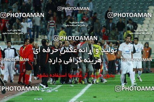 1187207, Tehran, Iran, لیگ برتر فوتبال ایران، Persian Gulf Cup، Week 31، Second Leg، Persepolis 2 v 1 Steel Azin on 2011/04/15 at Azadi Stadium