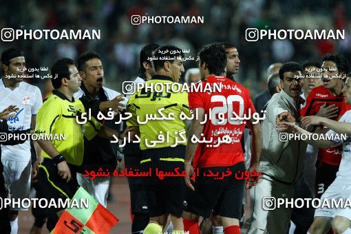 1187168, Tehran, Iran, لیگ برتر فوتبال ایران، Persian Gulf Cup، Week 31، Second Leg، Persepolis 2 v 1 Steel Azin on 2011/04/15 at Azadi Stadium