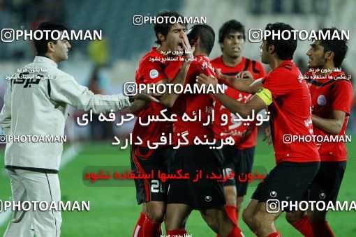 1187129, Tehran, Iran, لیگ برتر فوتبال ایران، Persian Gulf Cup، Week 31، Second Leg، Persepolis 2 v 1 Steel Azin on 2011/04/15 at Azadi Stadium