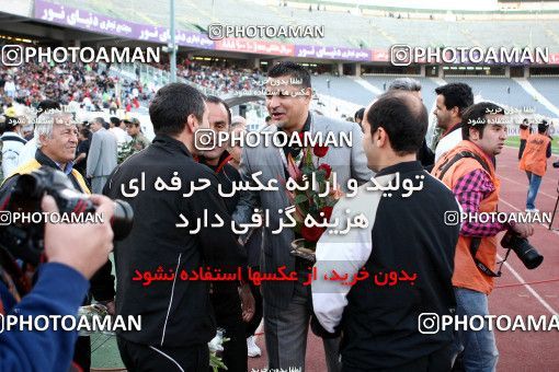 1187483, Tehran, Iran, لیگ برتر فوتبال ایران، Persian Gulf Cup، Week 31، Second Leg، Persepolis 2 v 1 Steel Azin on 2011/04/15 at Azadi Stadium