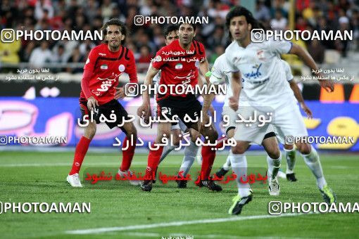 1187602, Tehran, Iran, لیگ برتر فوتبال ایران، Persian Gulf Cup، Week 31، Second Leg، Persepolis 2 v 1 Steel Azin on 2011/04/15 at Azadi Stadium