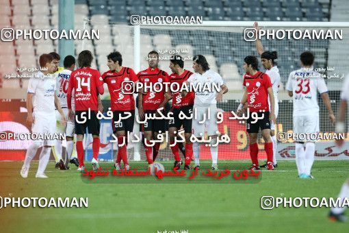 1187567, Tehran, Iran, لیگ برتر فوتبال ایران، Persian Gulf Cup، Week 31، Second Leg، Persepolis 2 v 1 Steel Azin on 2011/04/15 at Azadi Stadium